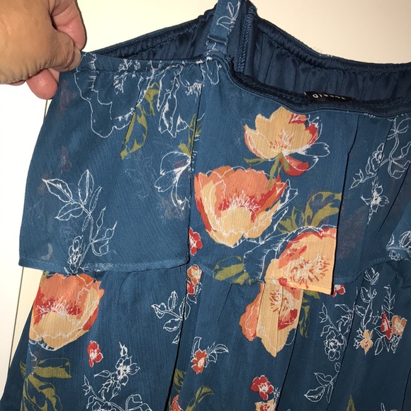 Torrid size 3 top - Picture 4 of 7